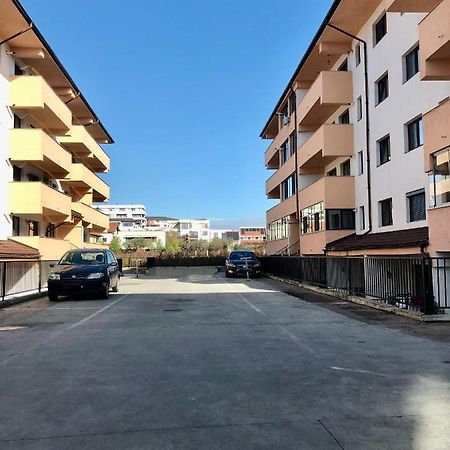 Garsoniera- Bulevard Dem Radulescu Ramnicu Valcea Bagian luar foto